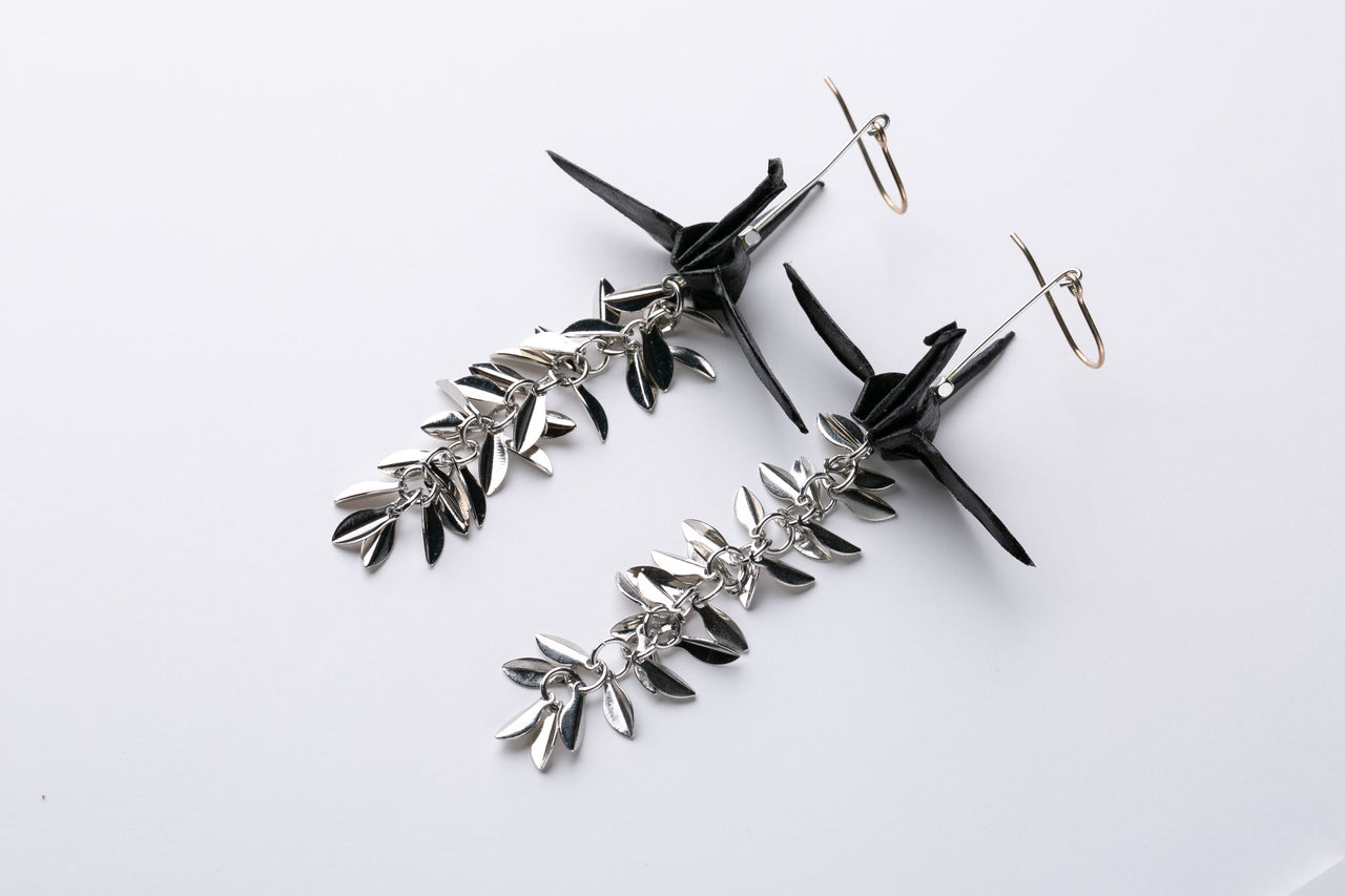 Orizuru Black Silver Leaf