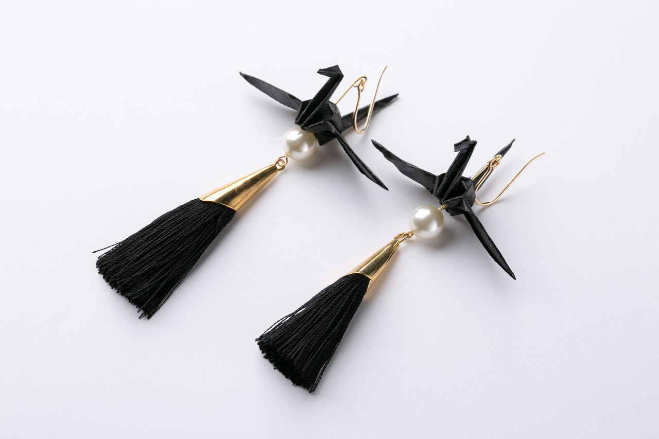 Orizuru Black Design Tassel